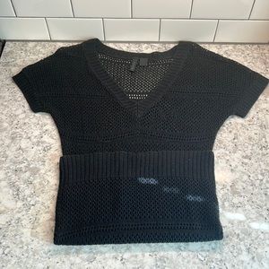 EUC Full Tilt Black Open Knit Short Sleeve Top • Small